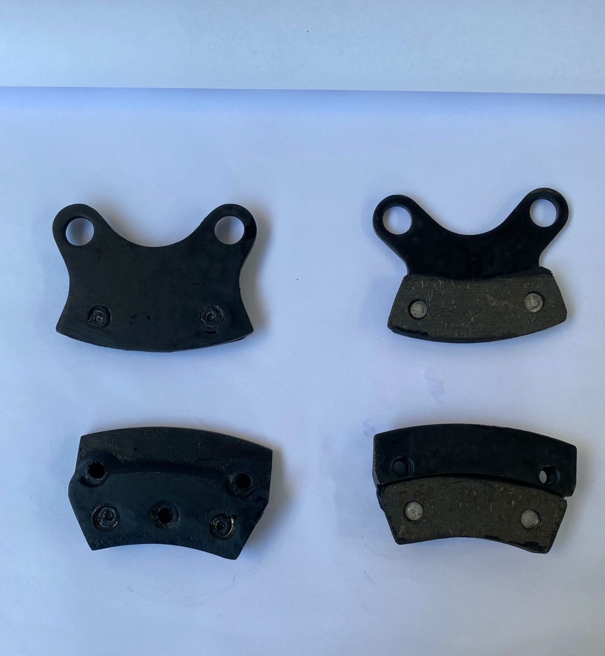 Colagem e/ou rebitagem de pastilhas de Freio (sob medida para vários modelos)